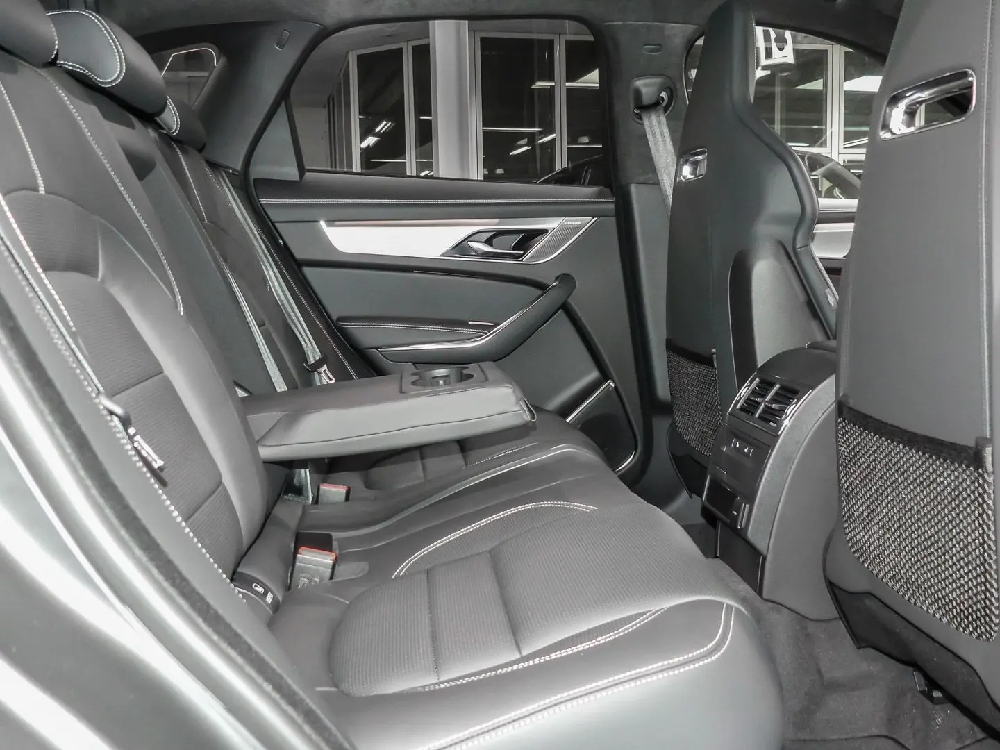F-Pace 400 Sport AWD P400 Mild-Hybrid HUD AD Nav