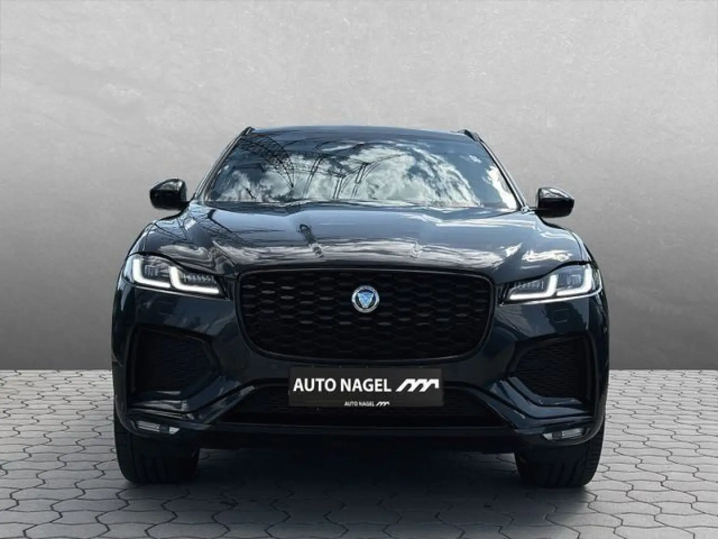 F-PACE P400 Sport 22