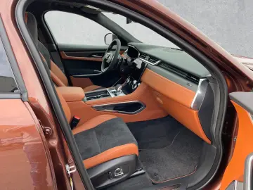 F-Pace P550 SVR Spiced Copper Edition AHK ACC SD