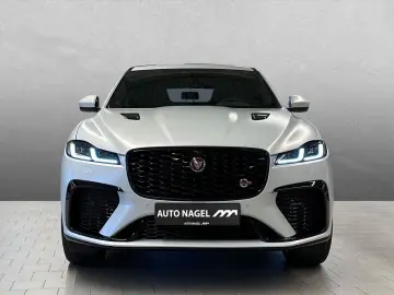 F-Pace P550 AWD SVR **MATT SILBER** 22