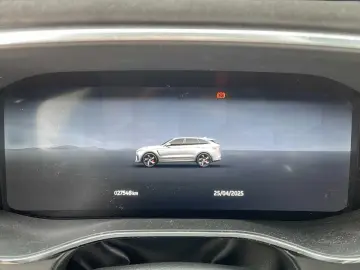 F-Pace P550 AWD SVR