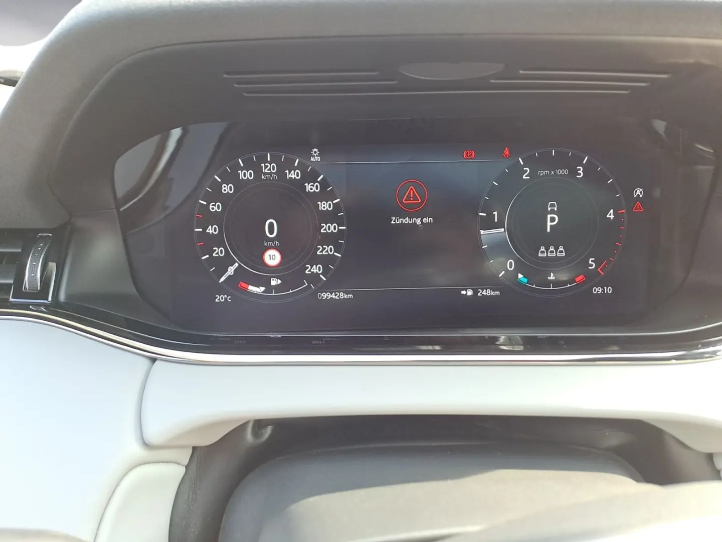 Range Rover Evoque D200 AWD R-Dynamic HSE Winter