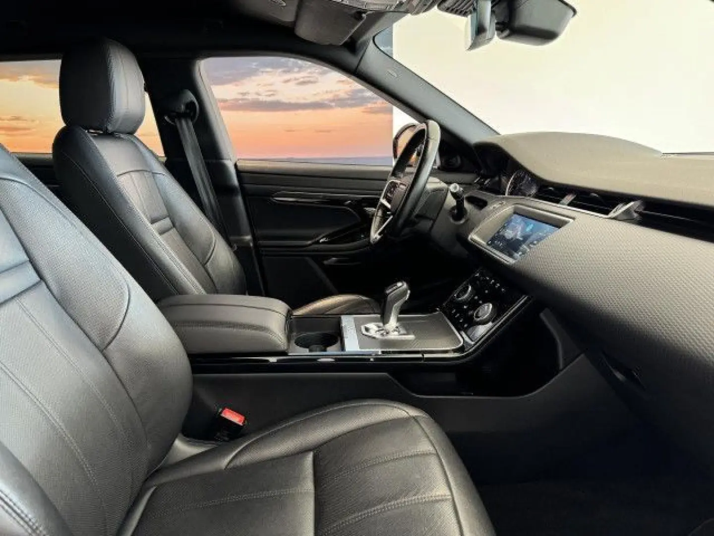 Range Rover Evoque P300e S Bluetooth Navi LED
