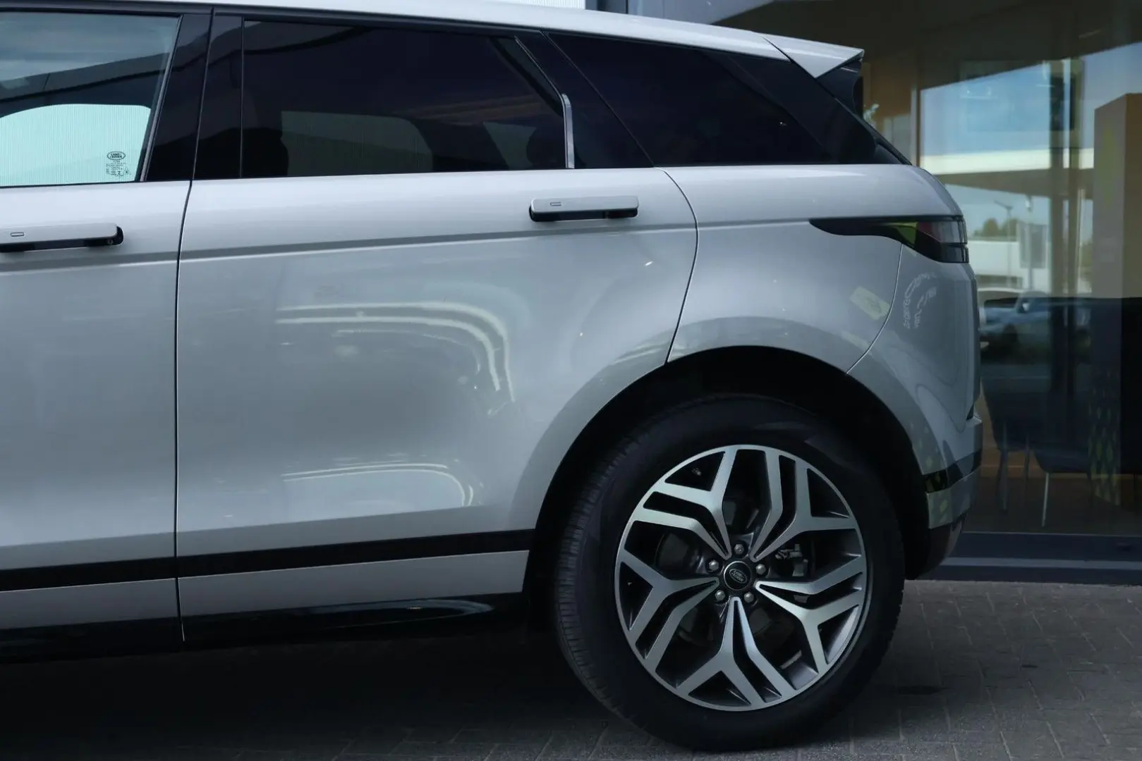 Range Rover Evoque 2.0 P200 AWD R-Dynamic Hello