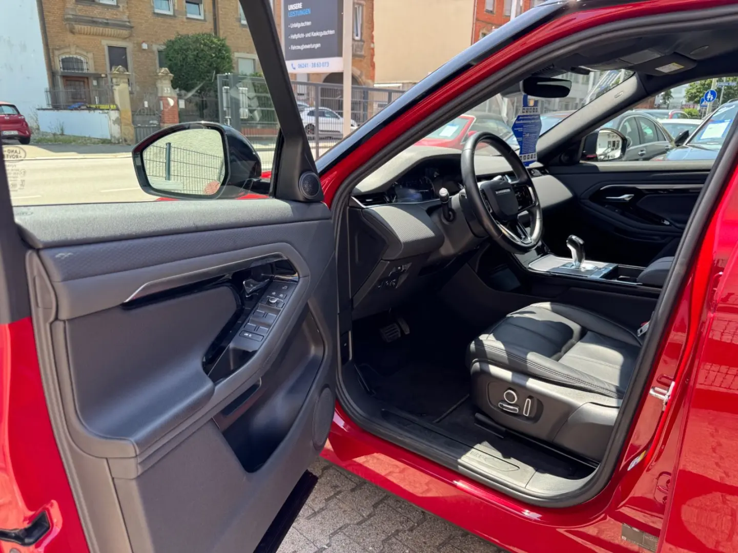 Range Rover Evoque S D200 BLACK PACK*1HD*360°19%