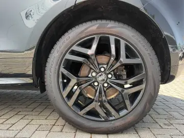 Range Rover Evoque D180 R-Dynamic SE Schiebedach