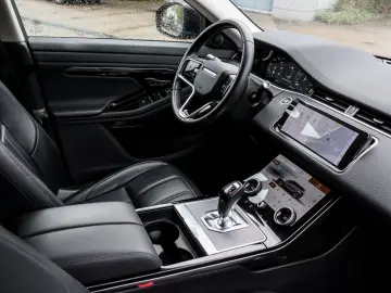 Range Rover Evoque P300e S Hybrid