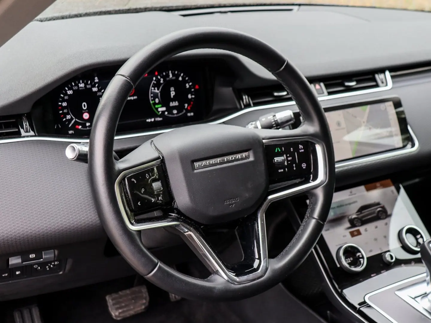 Range Rover Evoque P300e S Hybrid