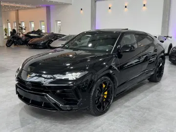 Urus S*3D B&O*Panorama*HUD*Style Package*Massage