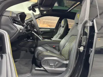 Urus S*3D B&O*Panorama*HUD*Style Package*Massage