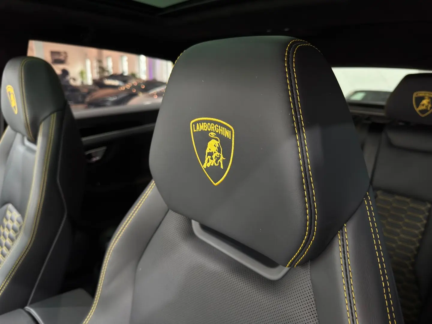 Urus S*3D B&O*Panorama*HUD*Style Package*Massage