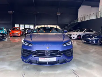 Urus S BIG CARBON/BI-COLOR ORANGE/MAGNO/Prod2024