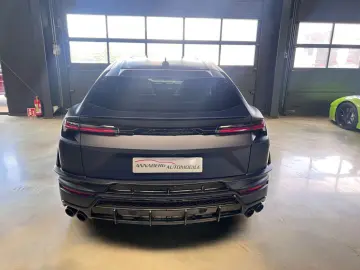 Urus S BIG CARBON/BI-COLOR ORANGE/MAGNO/Prod2024