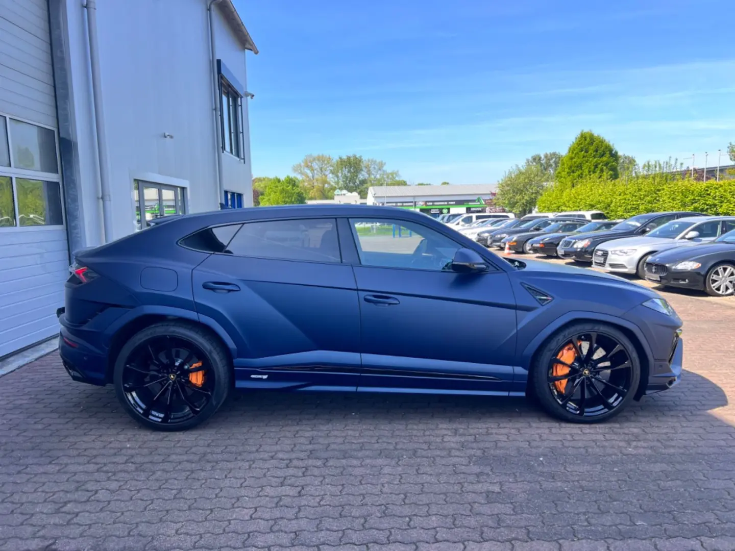 Urus S BIG CARBON/BI-COLOR ORANGE/MAGNO/Prod2024