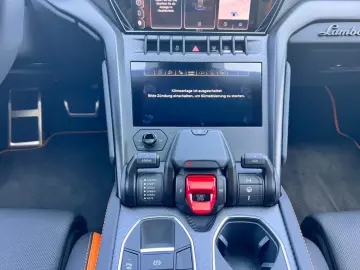 Urus S BIG CARBON/BI-COLOR ORANGE/MAGNO/Prod2024