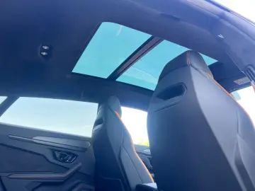 Urus S BIG CARBON/BI-COLOR ORANGE/MAGNO/Prod2024