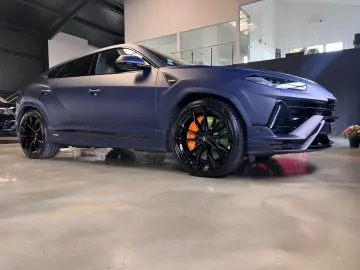 Urus S BIG CARBON/BI-COLOR ORANGE/MAGNO/Prod2024