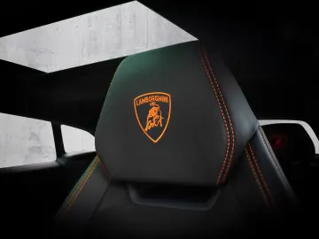 Urus S Verde Turbine, Big Interior Carbon Pack
