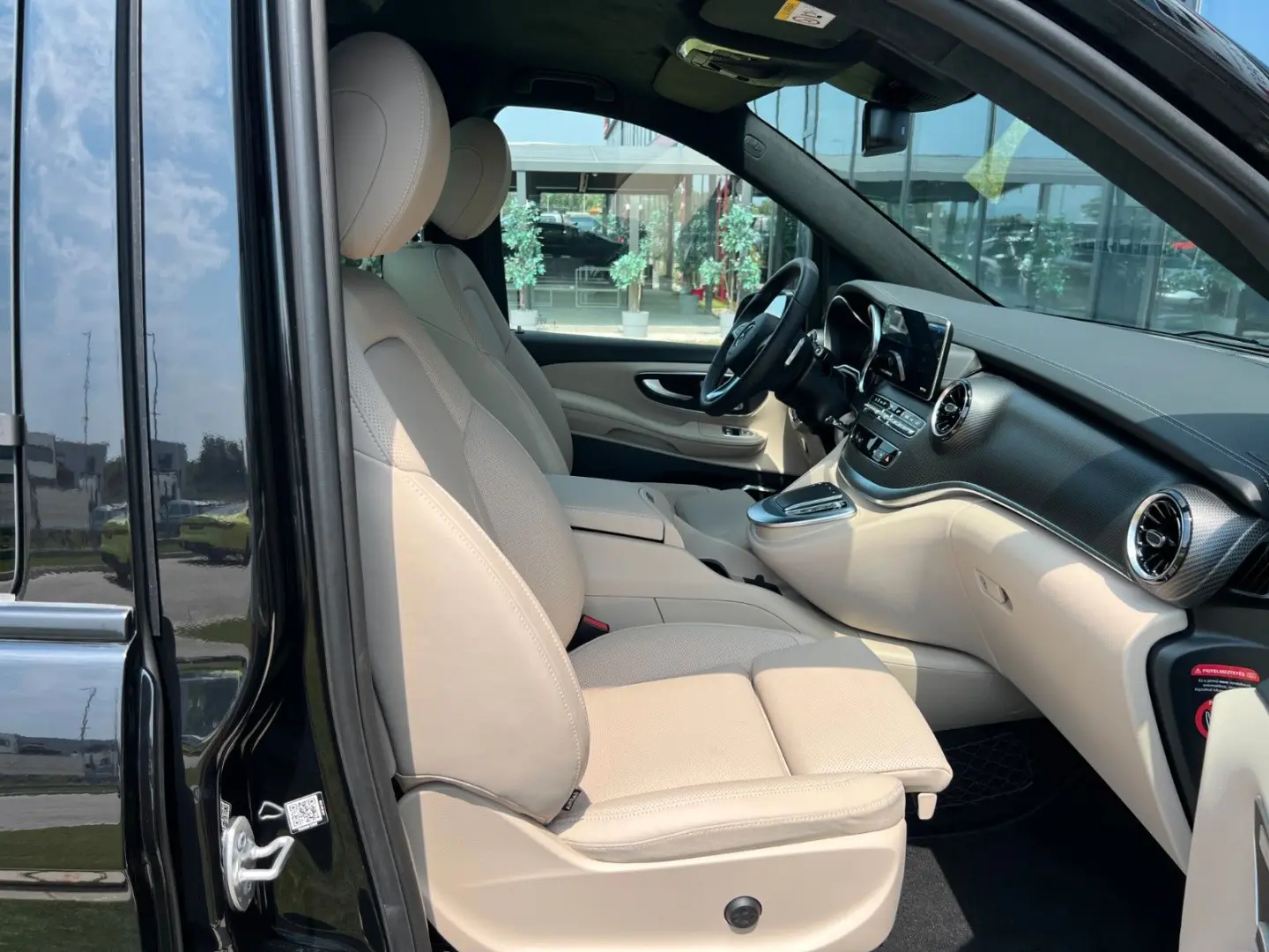 BRABUS SIGNATURE V 300 d EXCLUSIVE 4MATIC lang