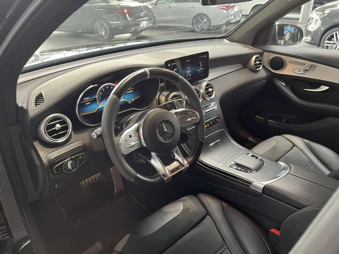 AMG GLC 63 S 4MATIC+ +AMG-Sport+TOTW+LED+Distr