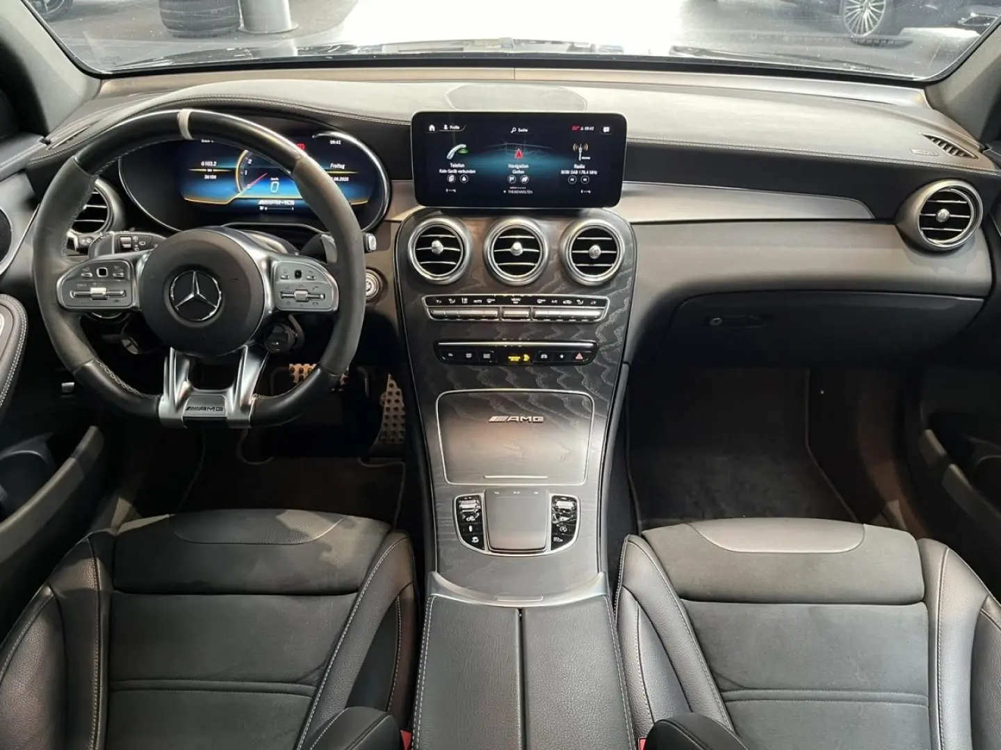 AMG GLC 63 S 4MATIC+ +AMG-Sport+TOTW+LED+Distr