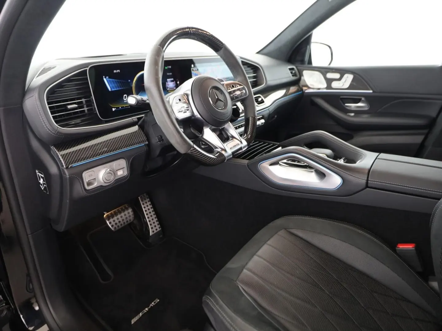 GLE 63 AMG S 4M NIGHT+DISTR.+AHK+PANO+HUD+360°++