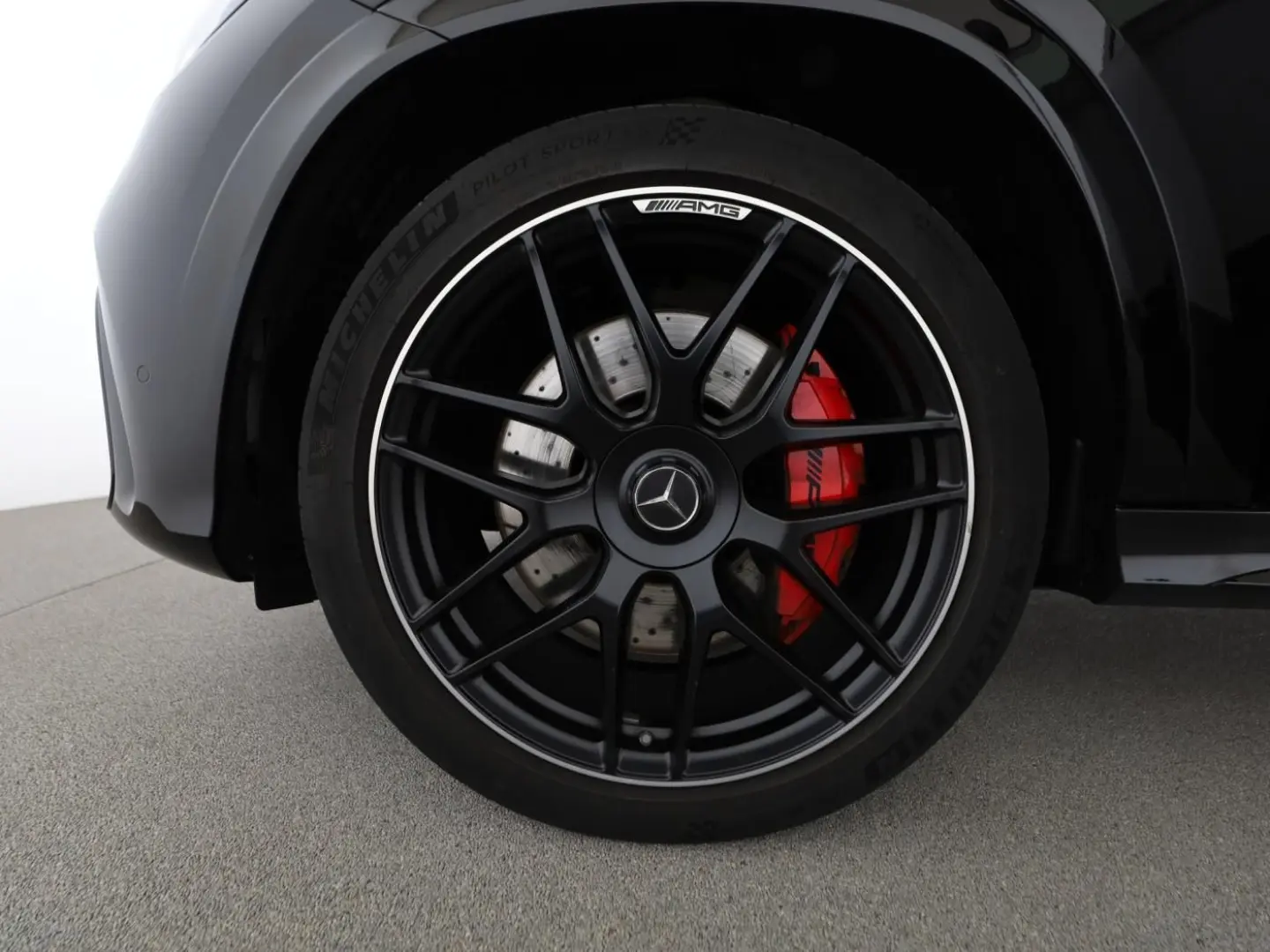 GLE 63 AMG S 4M NIGHT+DISTR.+AHK+PANO+HUD+360°++
