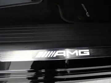 GLE 63 AMG S 4M NIGHT+DISTR.+AHK+PANO+HUD+360°++