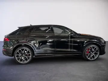 RSQ8 4.0 TFSI quattro MATRIX LED+PANO+360°+AHK+