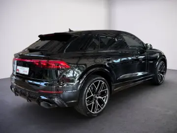 RSQ8 4.0 TFSI quattro MATRIX LED+PANO+360°+AHK+