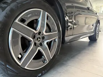 GLC 300 4M AMG PREMIUM BURMESTER-PANORAMA-AHK