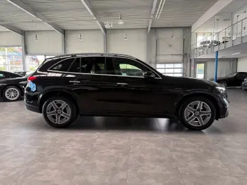 GLC 300 4M AMG PREMIUM BURMESTER-PANORAMA-AHK
