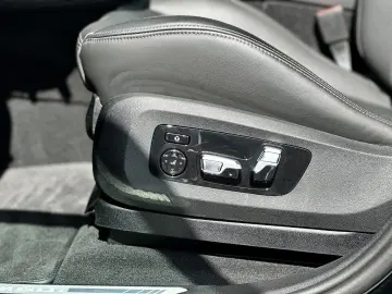 X6 M60i xDrive Sportpaket Gestiksteuerung DAB