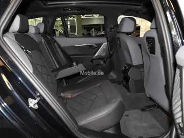 i5 M60 xDrive*Innovation + Comfort Paket*AHK