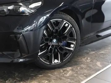 i5 M60 xDrive Innovation   Comfort Paket AHK