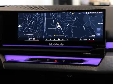 i5 M60 xDrive*Innovation + Comfort Paket*AHK