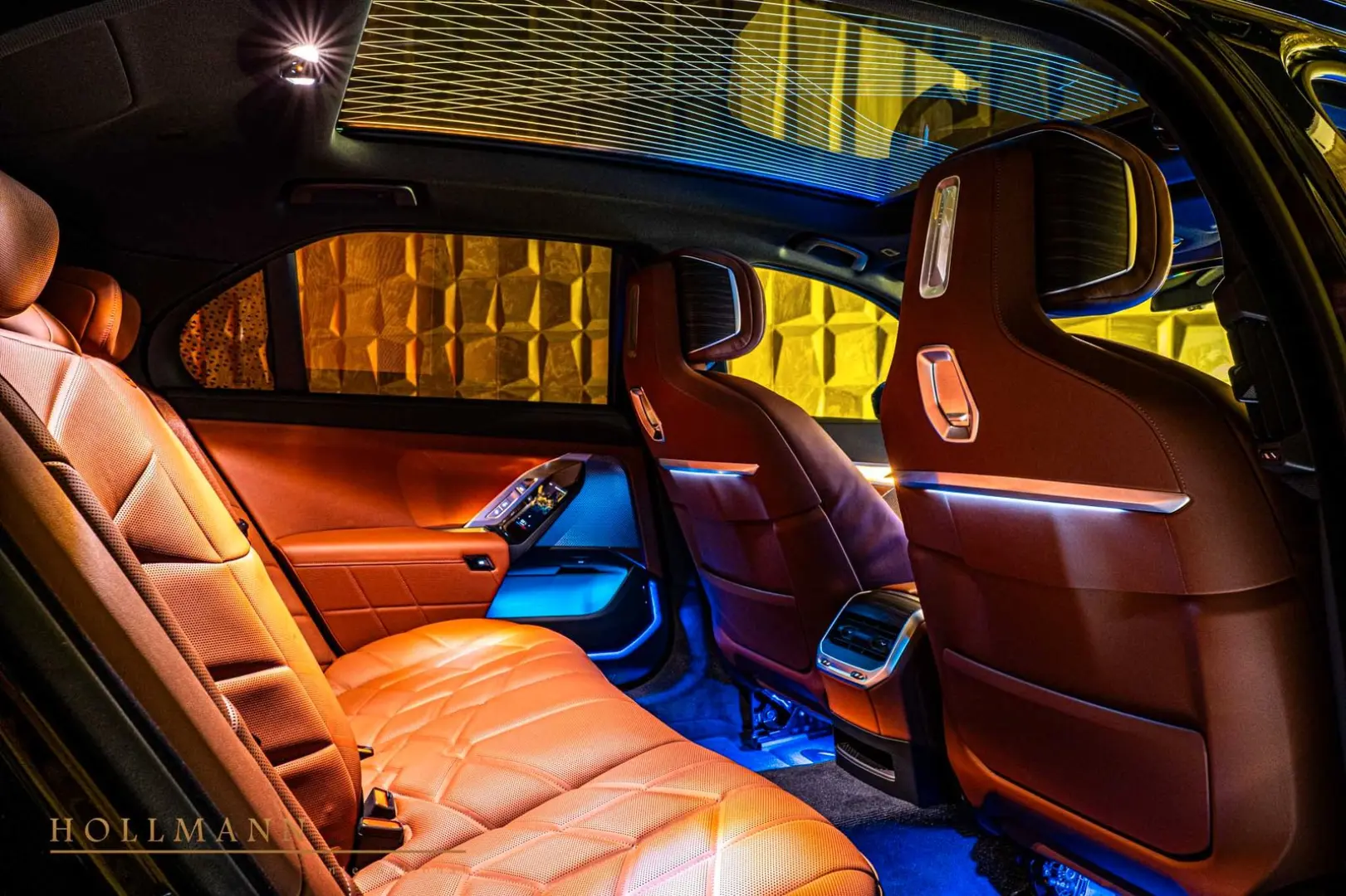 M760e xDrive +SKY LOUNGE+M SPORT BRAKE SYSTEM+