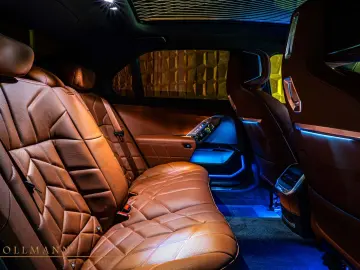 M760e xDrive +SKY LOUNGE+M SPORT BRAKE SYSTEM+