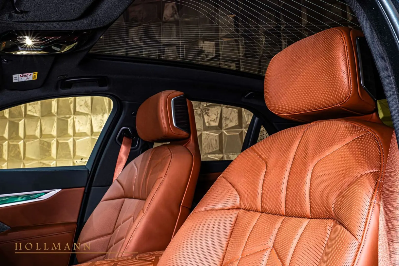 M760e xDrive +SKY LOUNGE+M SPORT BRAKE SYSTEM+