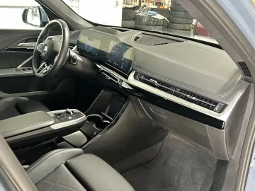 iX1 30 xDrive M Sport stormbay Vollausstattung