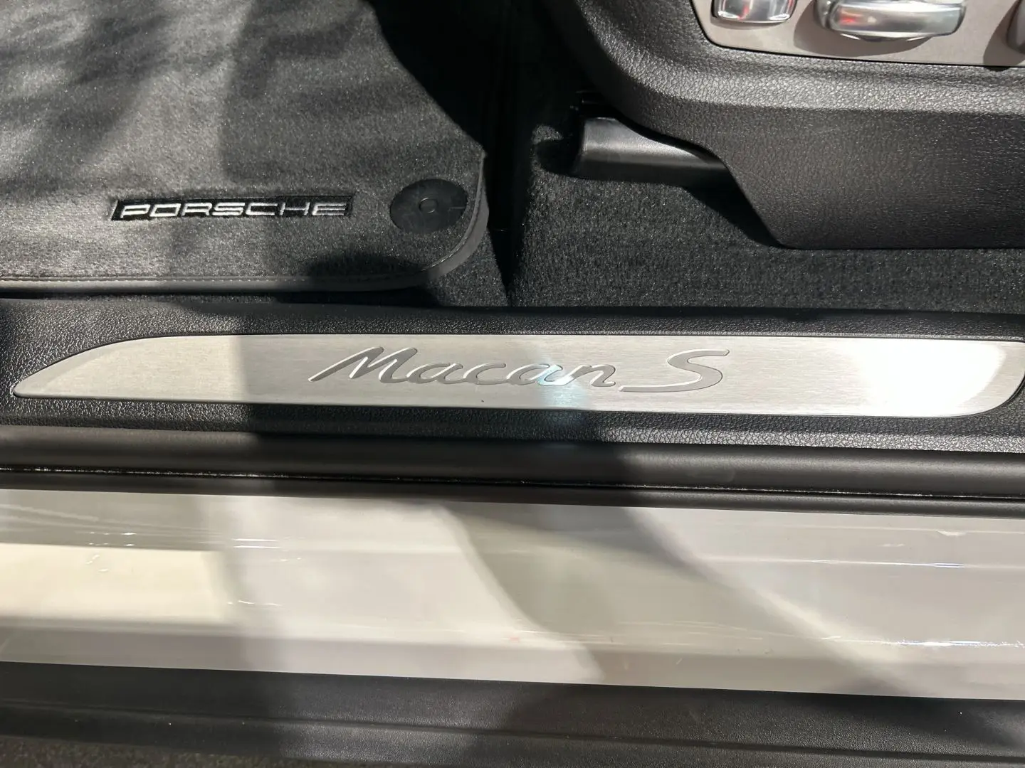 Macan S Kreide BOSE Sportabgasanlage Panorama
