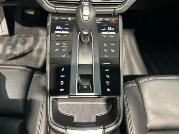 Macan S Kreide BOSE Sportabgasanlage Panorama