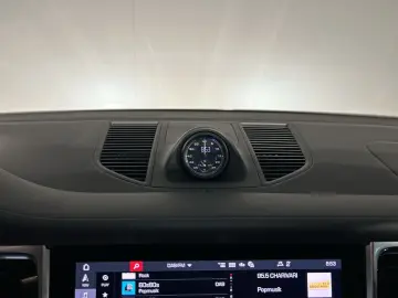 Macan S Kreide BOSE Sportabgasanlage Panorama
