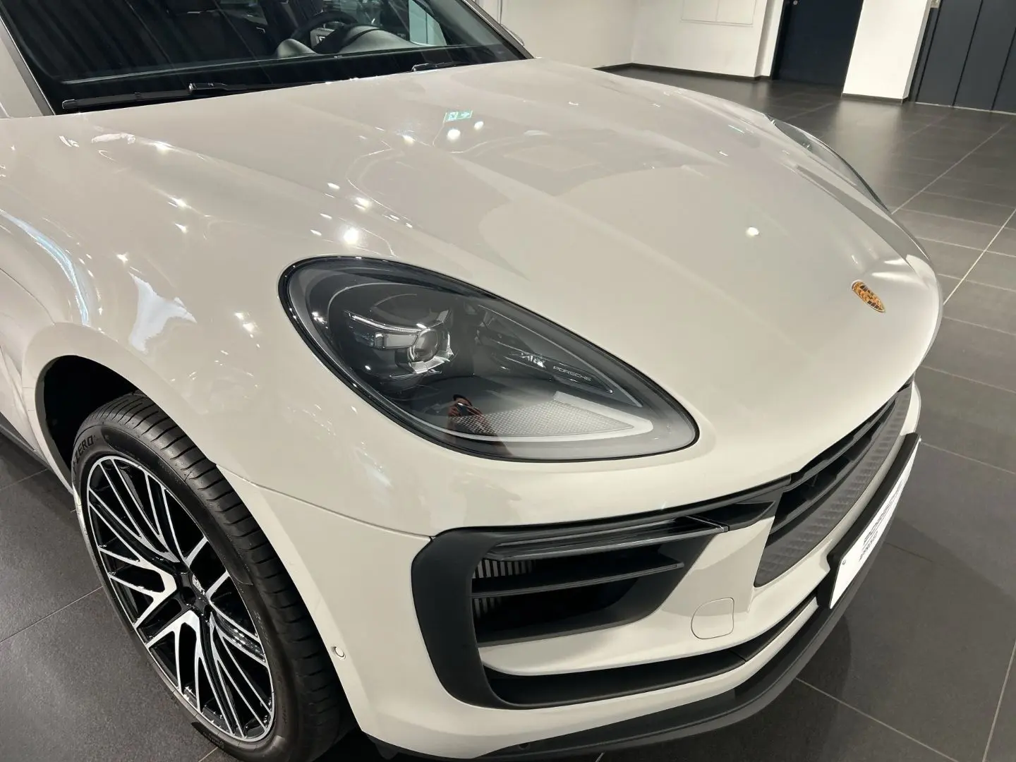 Macan S Kreide BOSE Sportabgasanlage Panorama