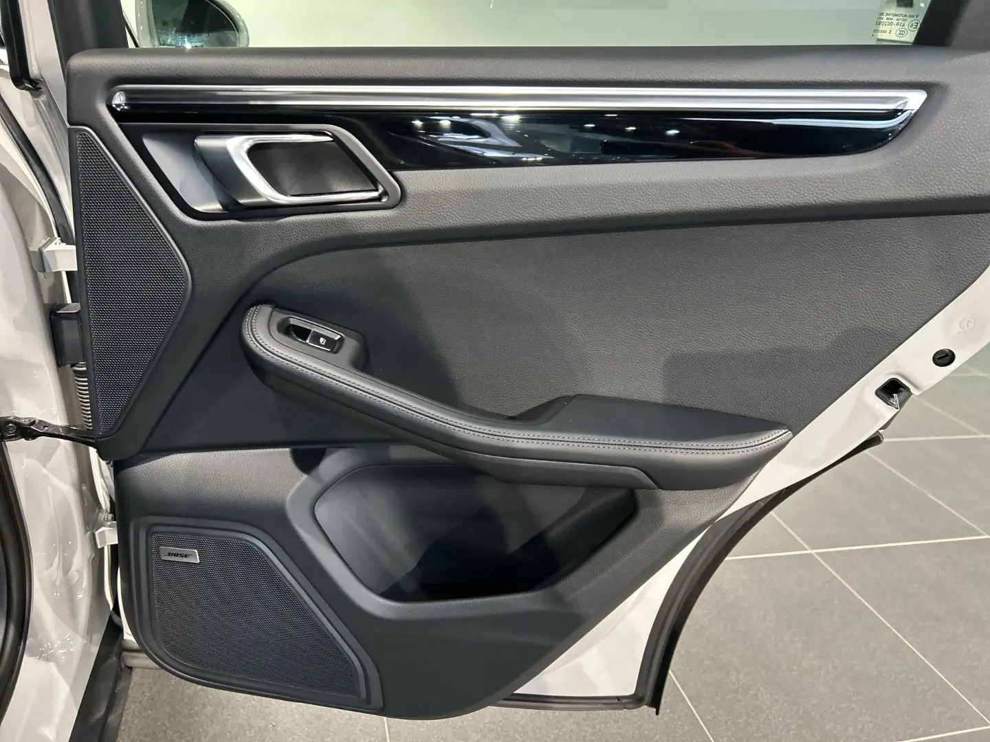Macan S Kreide BOSE Sportabgasanlage Panorama