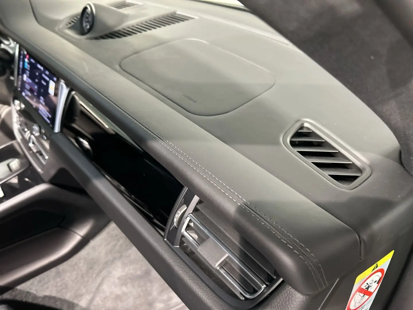 Macan S Kreide BOSE Sportabgasanlage Panorama