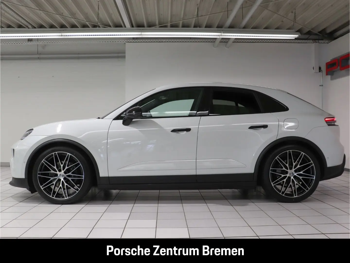 Macan 4 Sportpak Head-up AHK  Panorama Bose 360