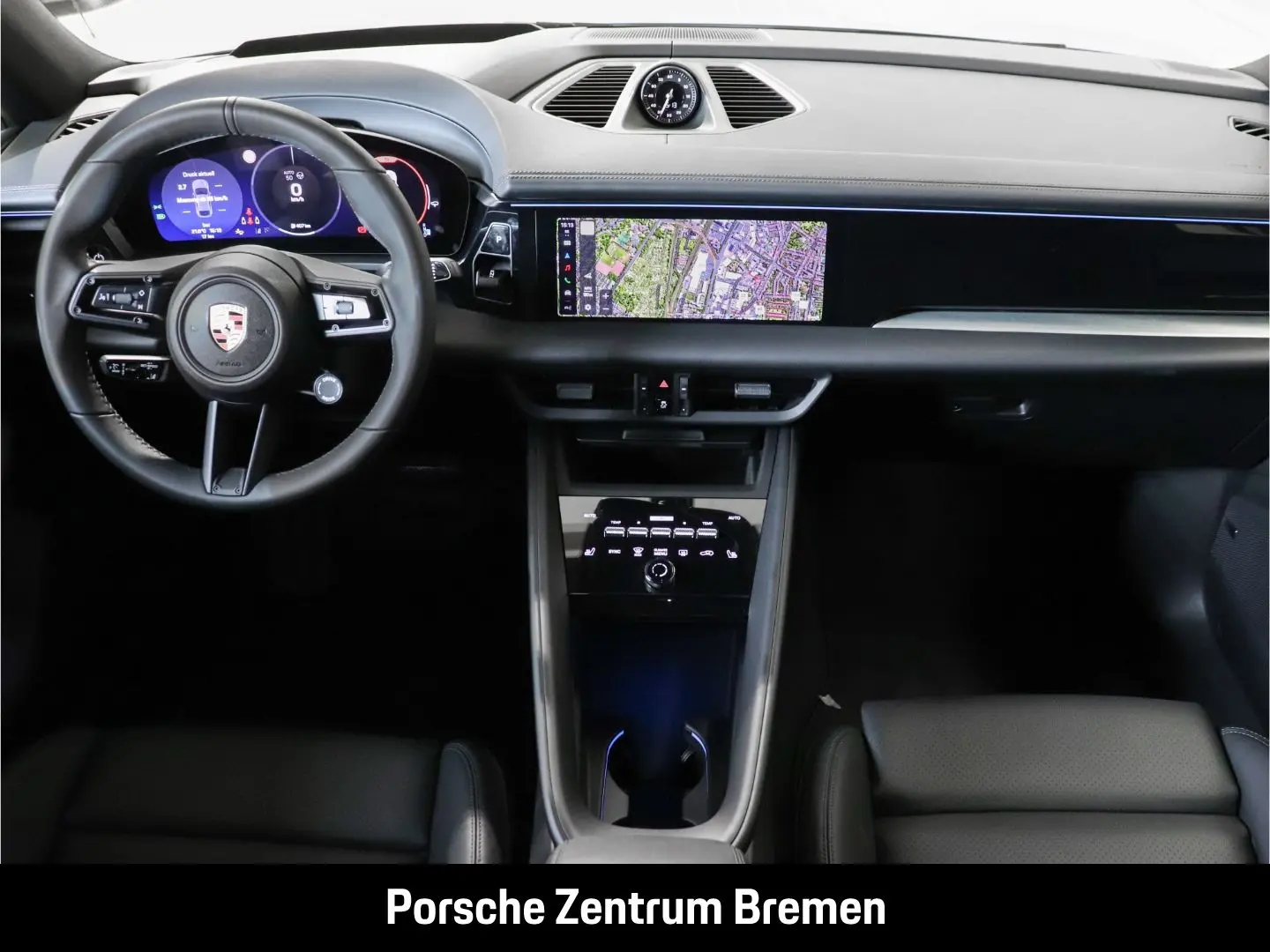 Macan 4 Sportpak Head-up AHK  Panorama Bose 360