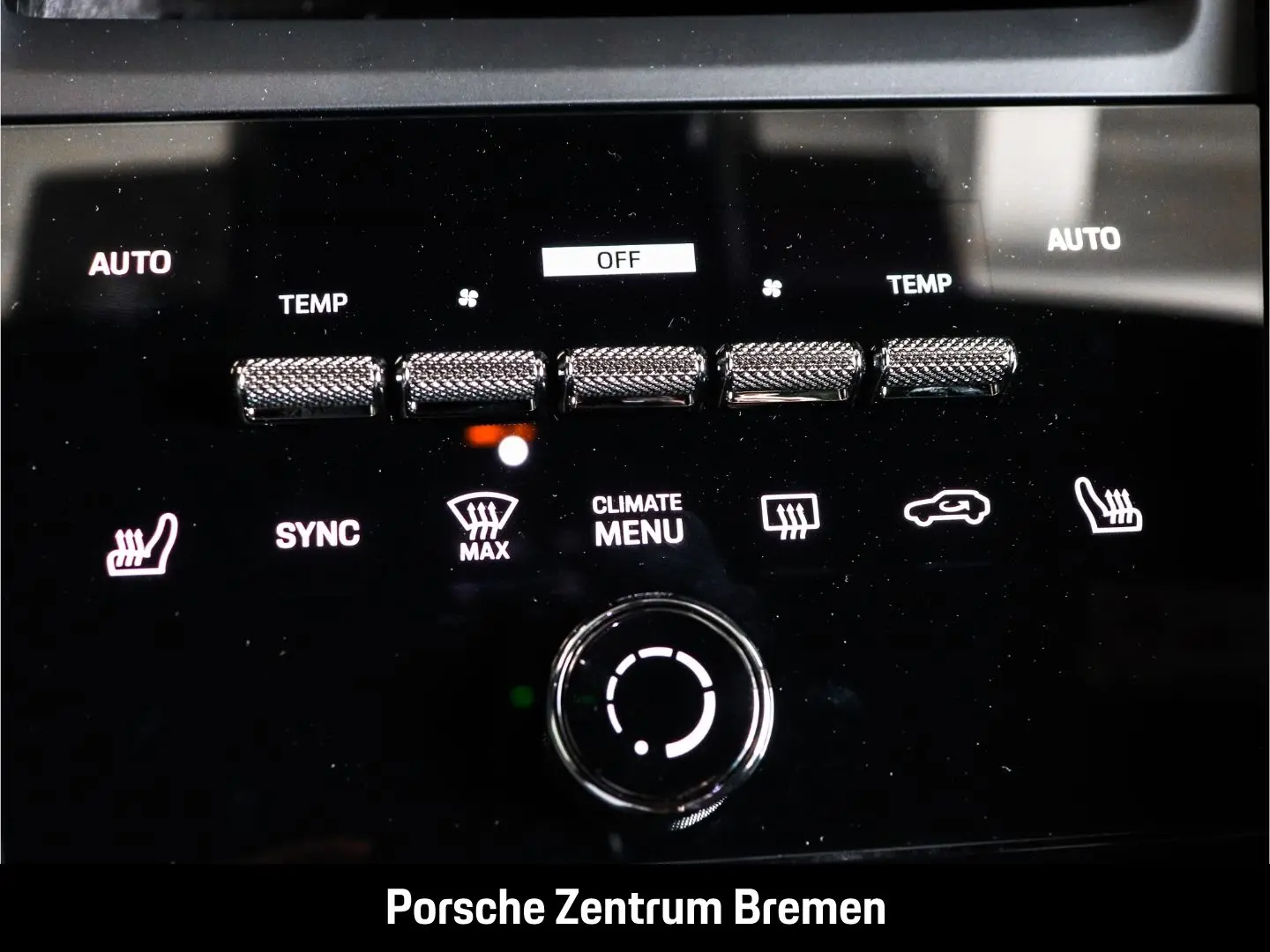 Macan 4 Sportpak Head-up AHK  Panorama Bose 360