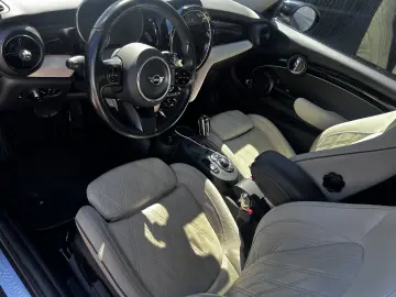 MINI Cooper SD